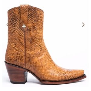 Brazen Western Booties - Snip Toe
